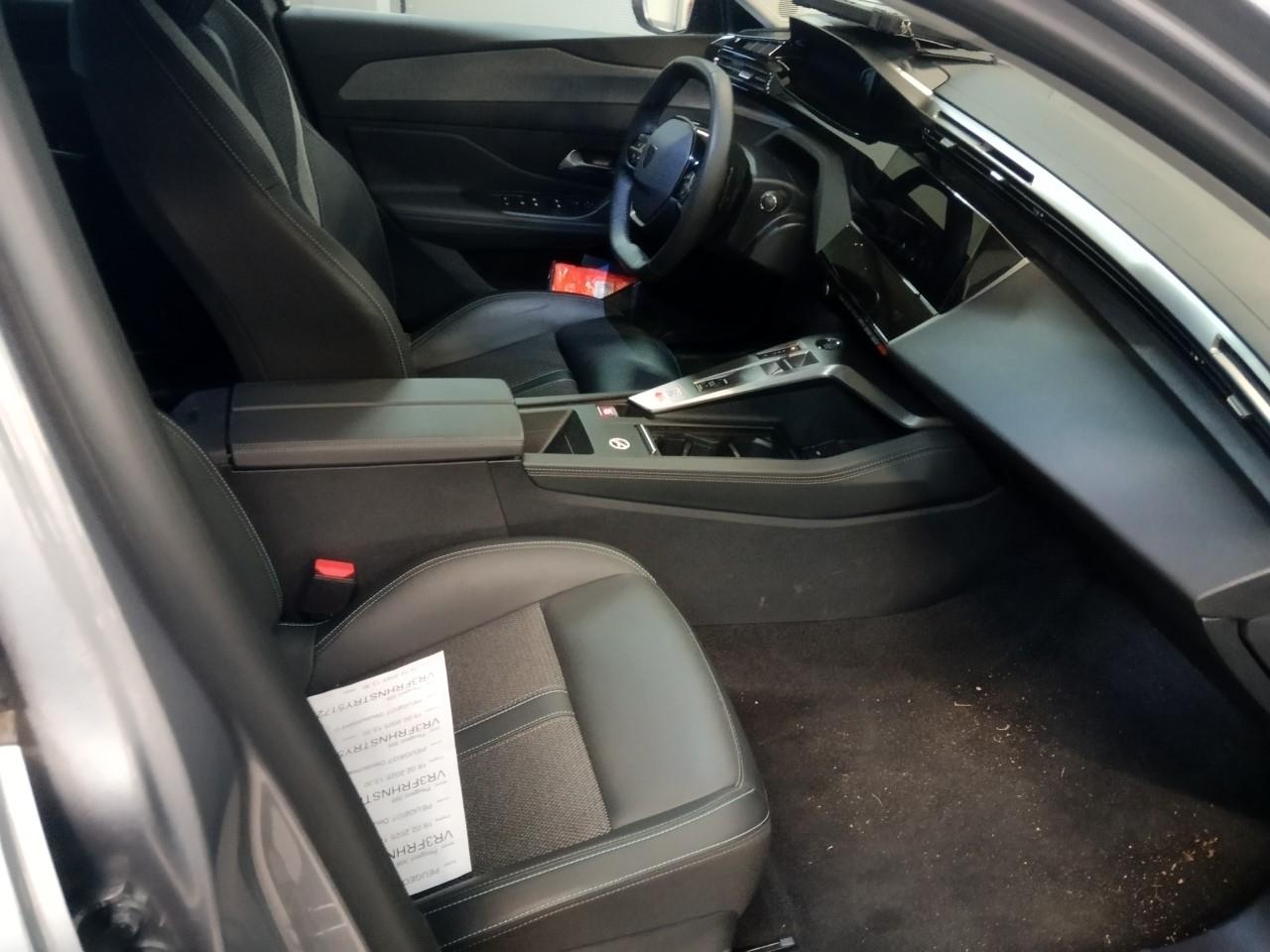 Peugeot 308 III 