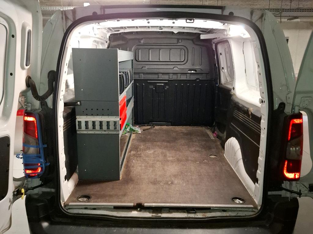 Peugeot PARTNER FOURGON LONG 950 KG BLUEHDI 130 S&S EAT8 ASPHALT 2021