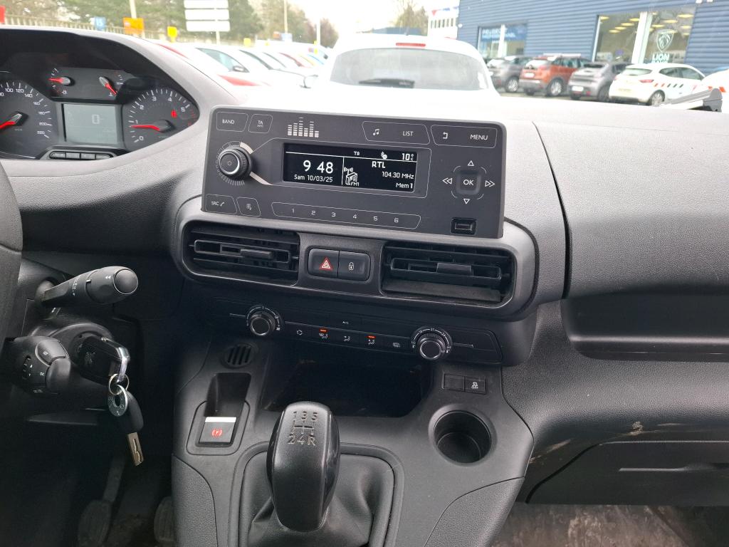 Peugeot PARTNER FOURGON STANDARD 650 KG BLUEHDI 100 BVM5 PREMIUM 2019