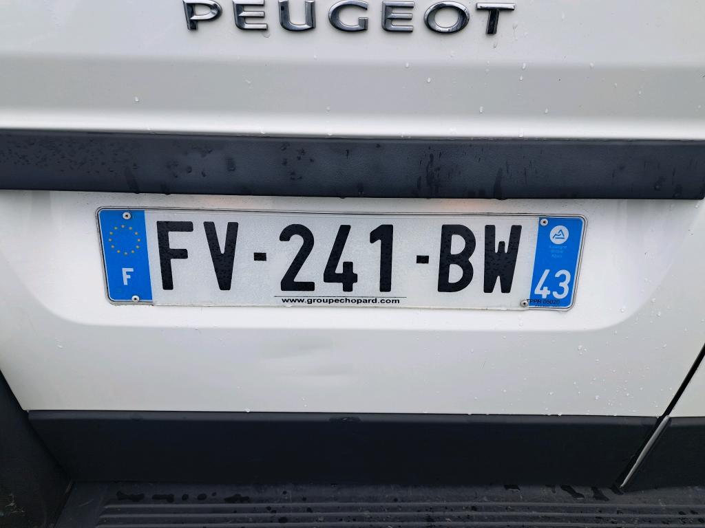 Peugeot BOXER TOLE 335 L1H2 BLUEHDI 140 S&S PREMIUM 2020