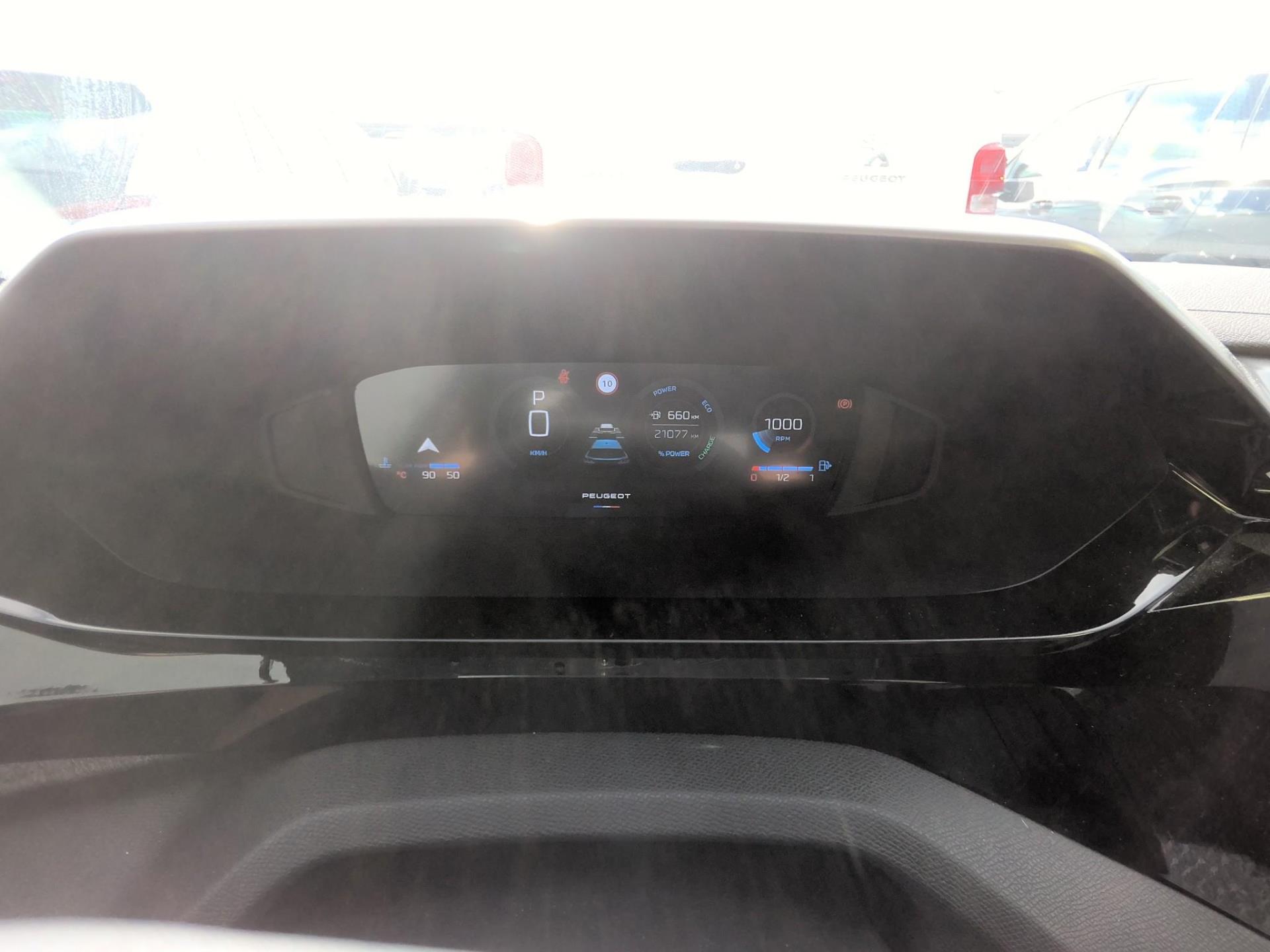 Peugeot 308 SW Hybrid 145 e-DCS6 Allure 2026