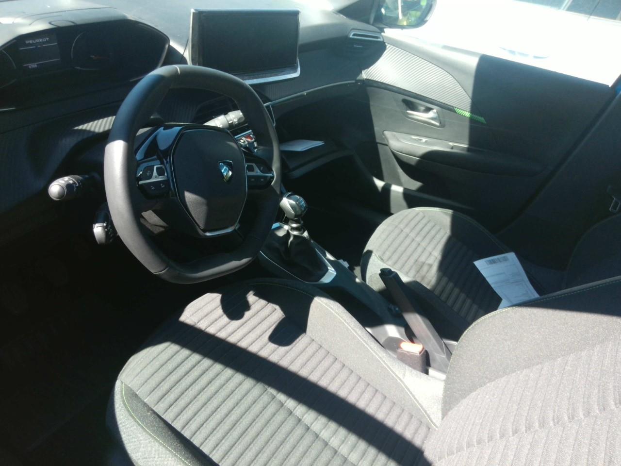 Foto Peugeot 208 6