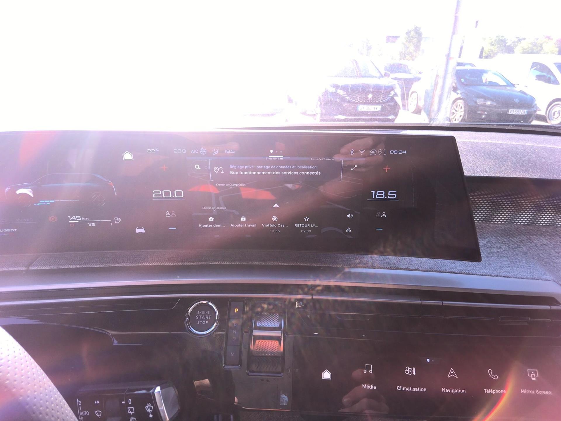 Peugeot 5008 Hybrid 136 e-DCS6 GT 2025