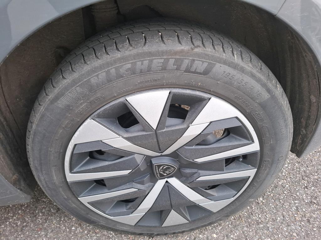 Peugeot 208 PureTech 100 S&S BVM6 Active 2023