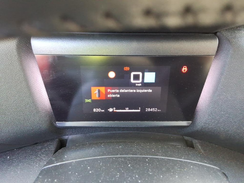 Foto Citroën C4 X 3