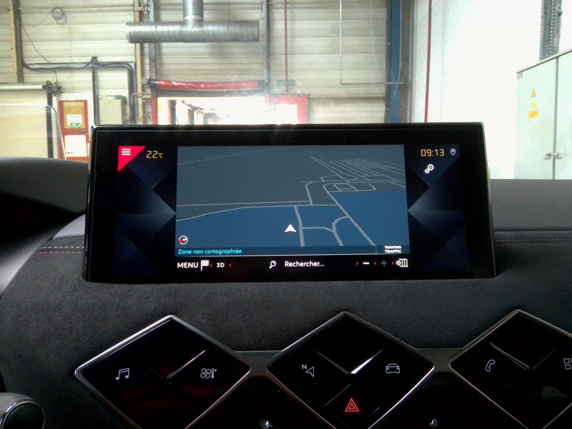 DS DS 3 BlueHDi 130 EAT8 Performance Line+ 2022