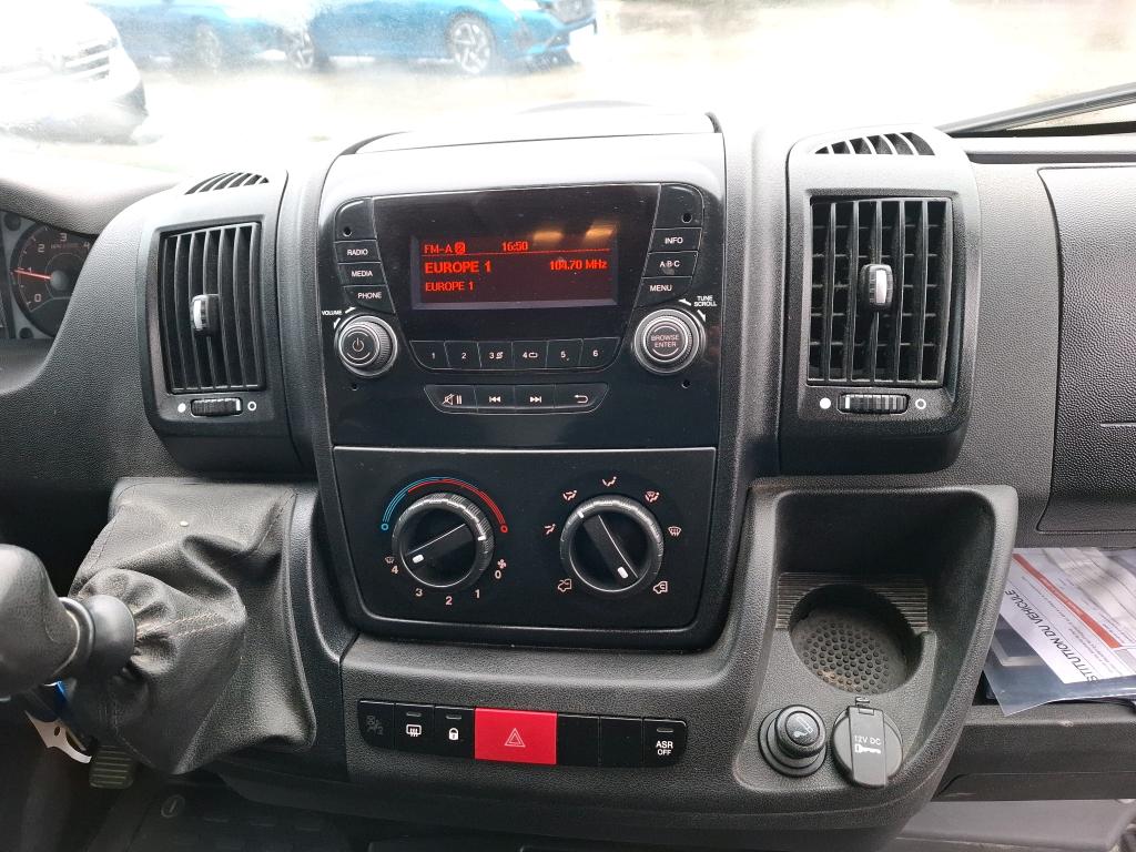 Peugeot BOXER TOLE 333 L1H2 BLUEHDI 120 S&S PRO 2021