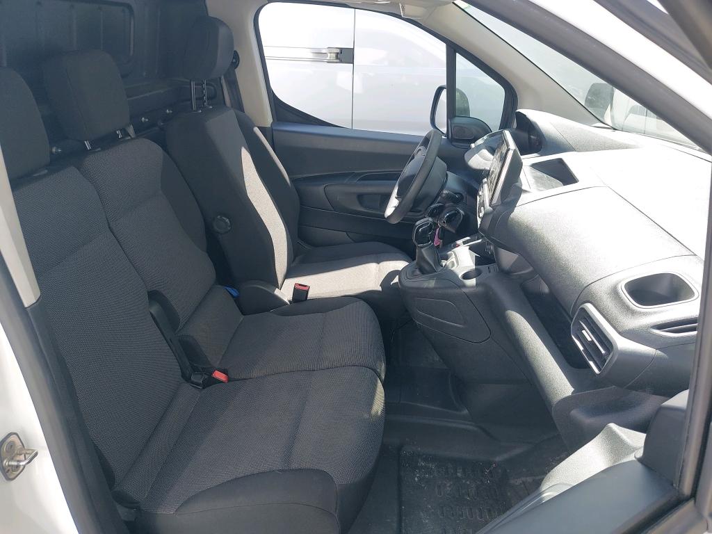 Peugeot PARTNER FOURGON STANDARD 650 KG BLUEHDI 100 S&S BVM5 PREMIUM 2021