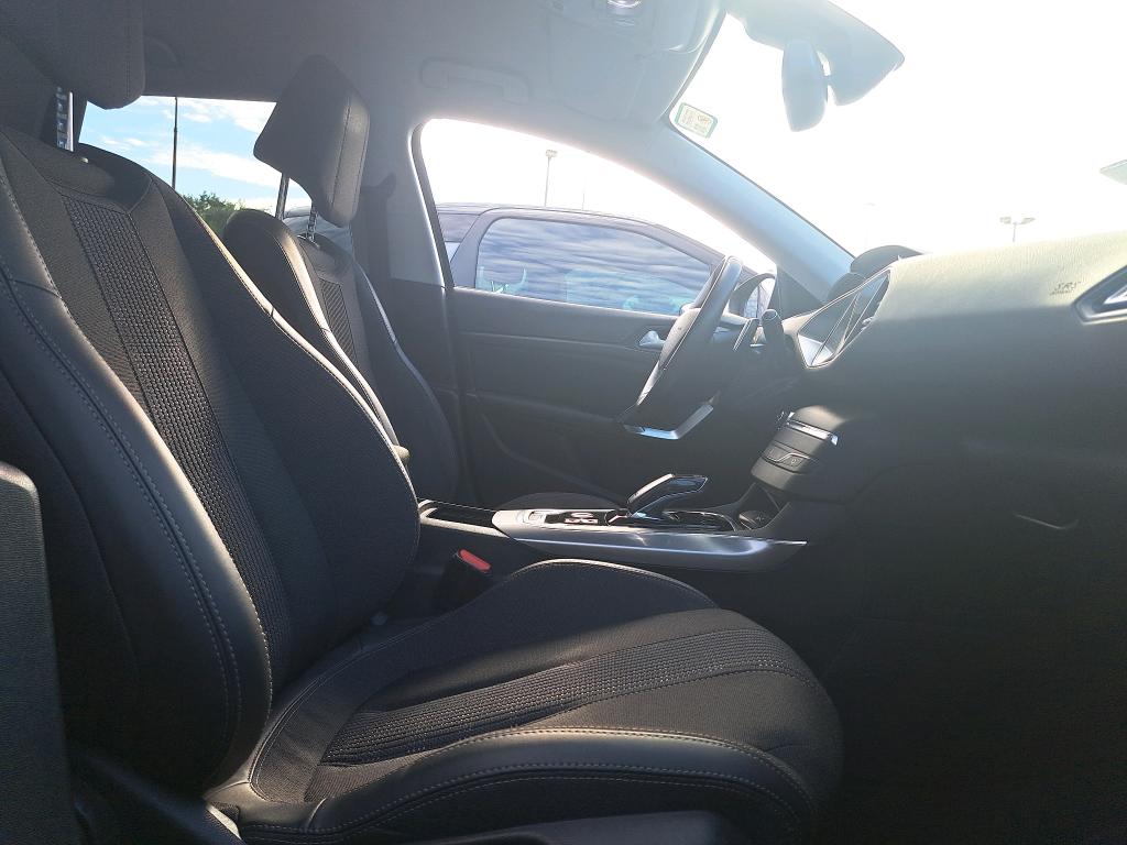 Peugeot 308 SW BlueHDi 130ch S&S EAT8 Allure Business 2021