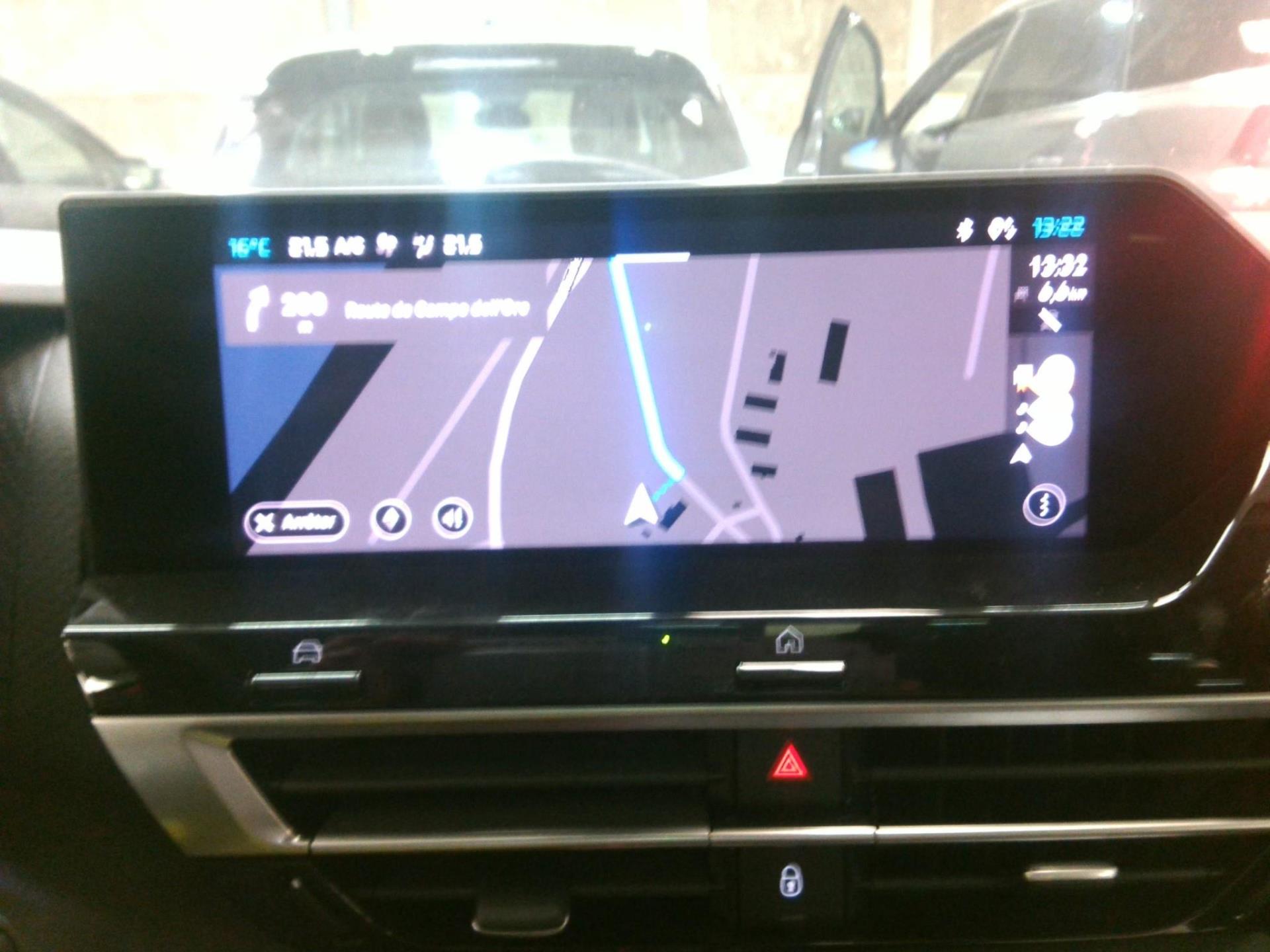 Citroen C4 PureTech 130 S&S EAT8 Shine Pack 2023