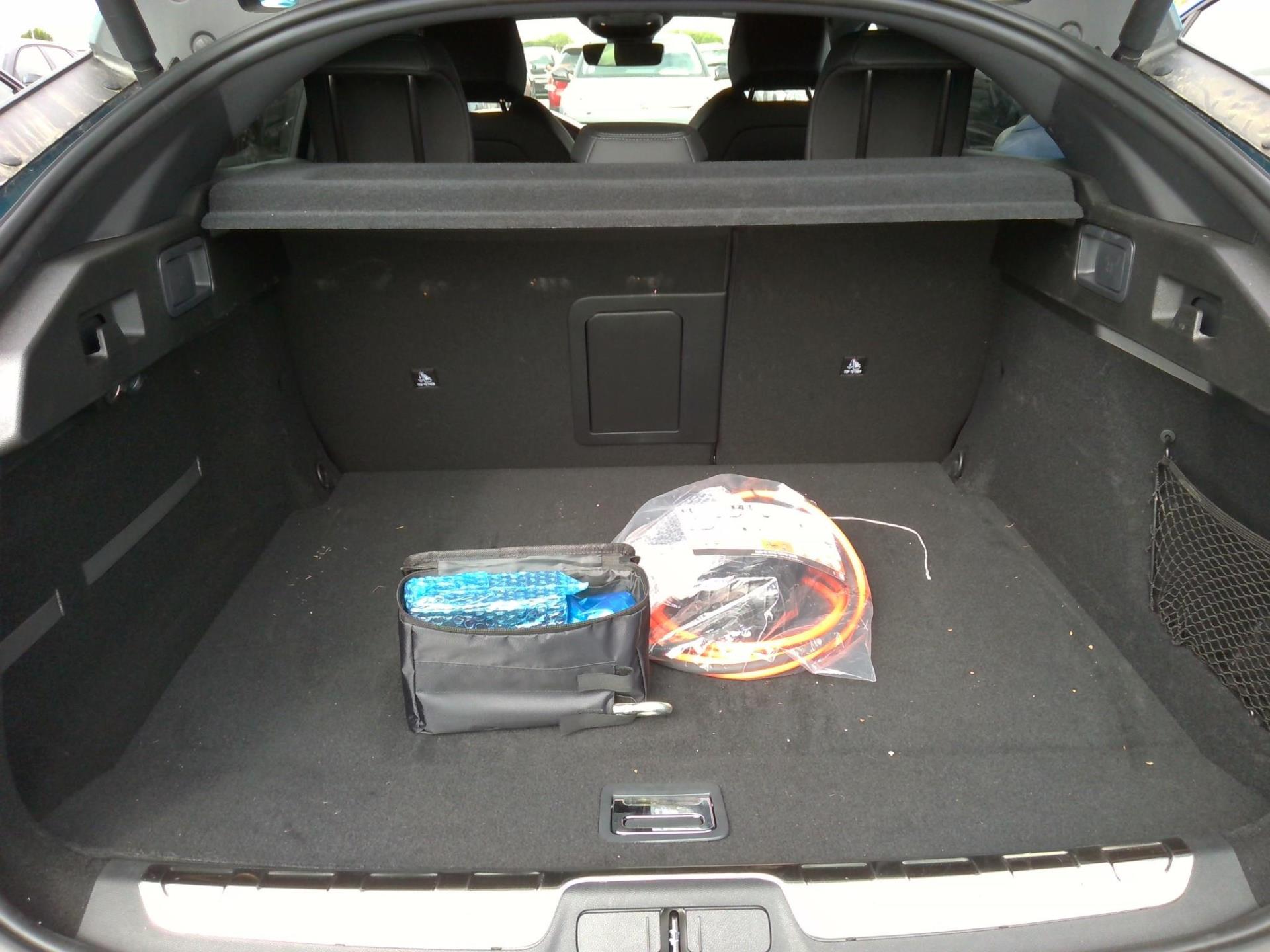 Peugeot 408 PHEV 180 e-EAT8 GT 2024
