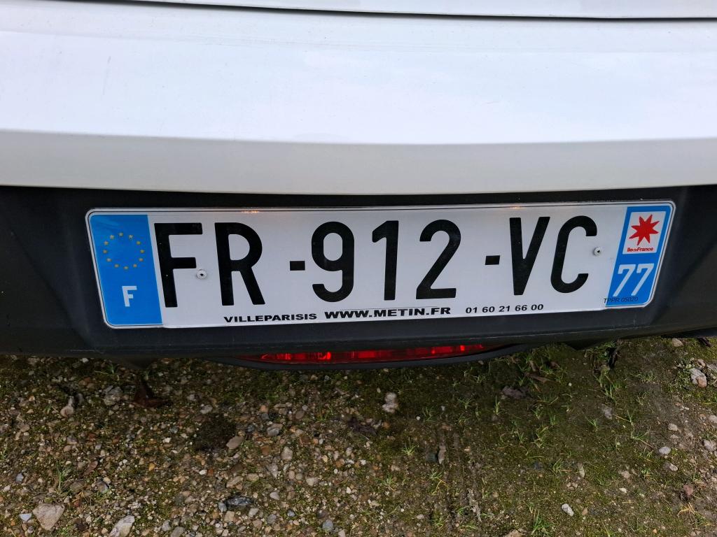 Peugeot 208 BlueHDi 100 S&S BVM6 Active 2020