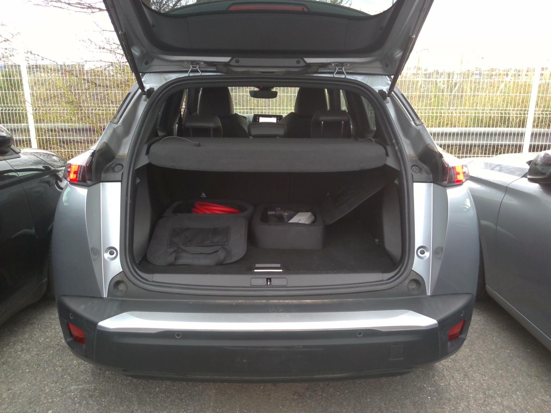 Peugeot 2008 Electrique 136 ch GT 2023