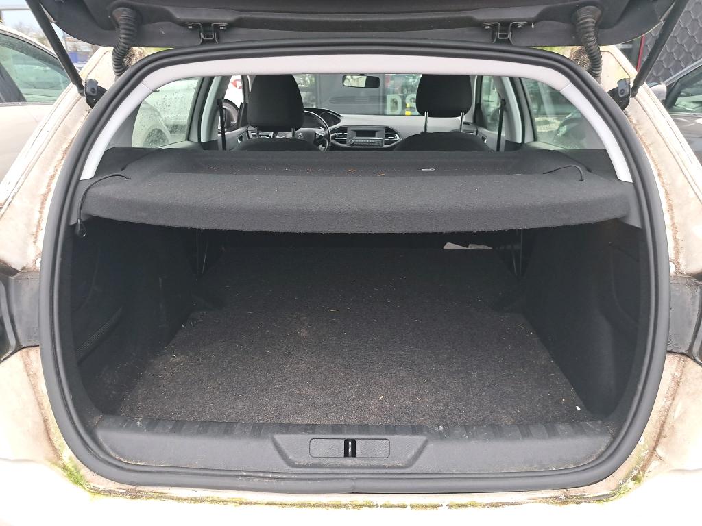 Peugeot 308 AFFAIRE BLUEHDI 100 S&S BVM6 PREMIUM 2018