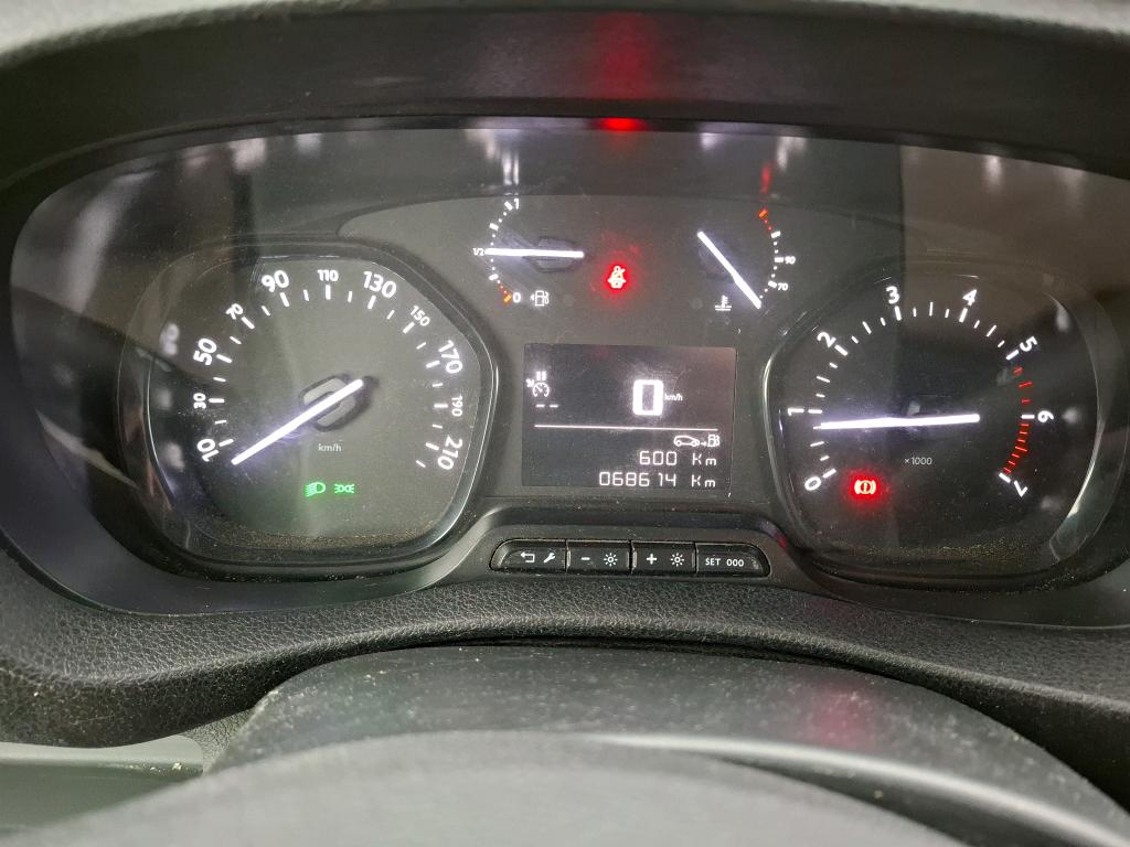 Opel VIVARO FGN L2 2.0 DIESEL 120 CH PTAC AUGMENTE ESSENTIA 2020