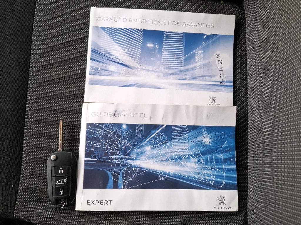 Peugeot EXPERT FGN TOLE STANDARD 2.0  BLUEHDI 120 S&S BVM6 PREMIUM 2018
