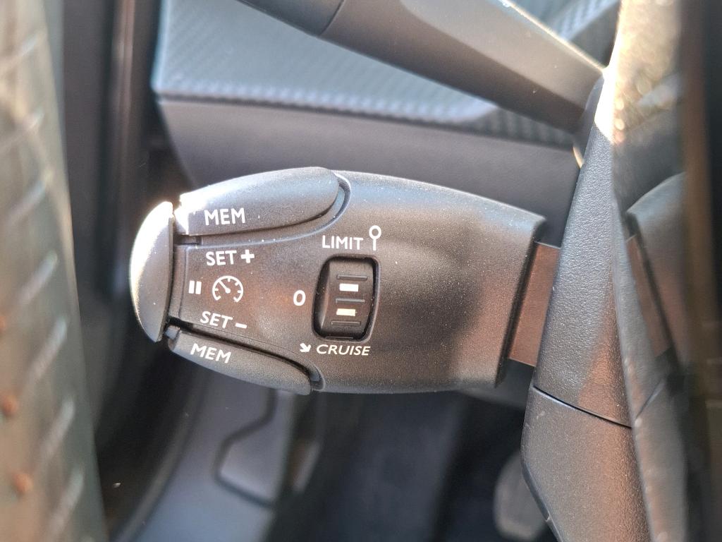 Peugeot 2008 BlueHDi 110 S&S BVM6 Active Business 2021