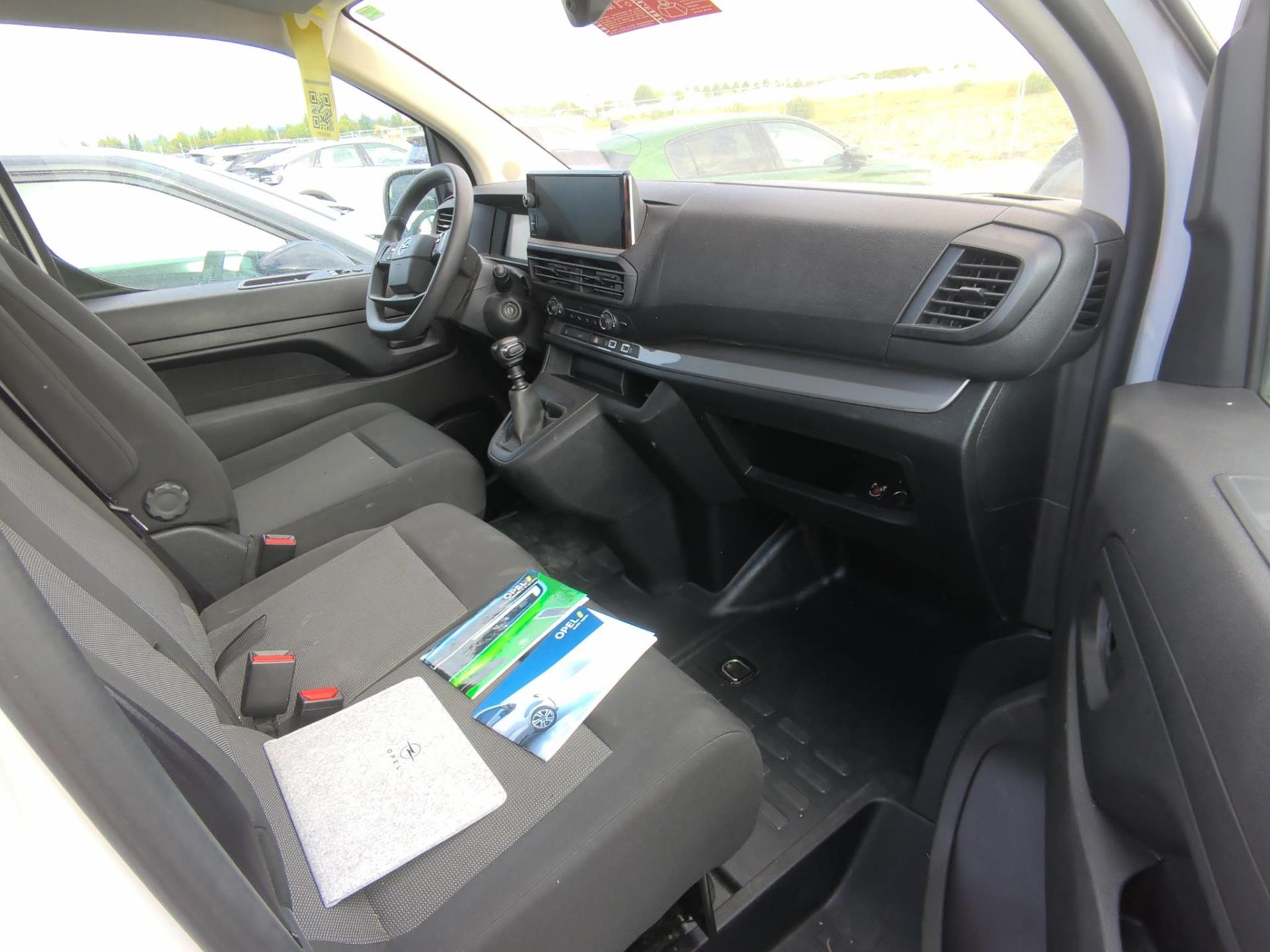 Opel VIVARO FGN TAILLE M BLUEHDI 120 S&S BVM6  2024