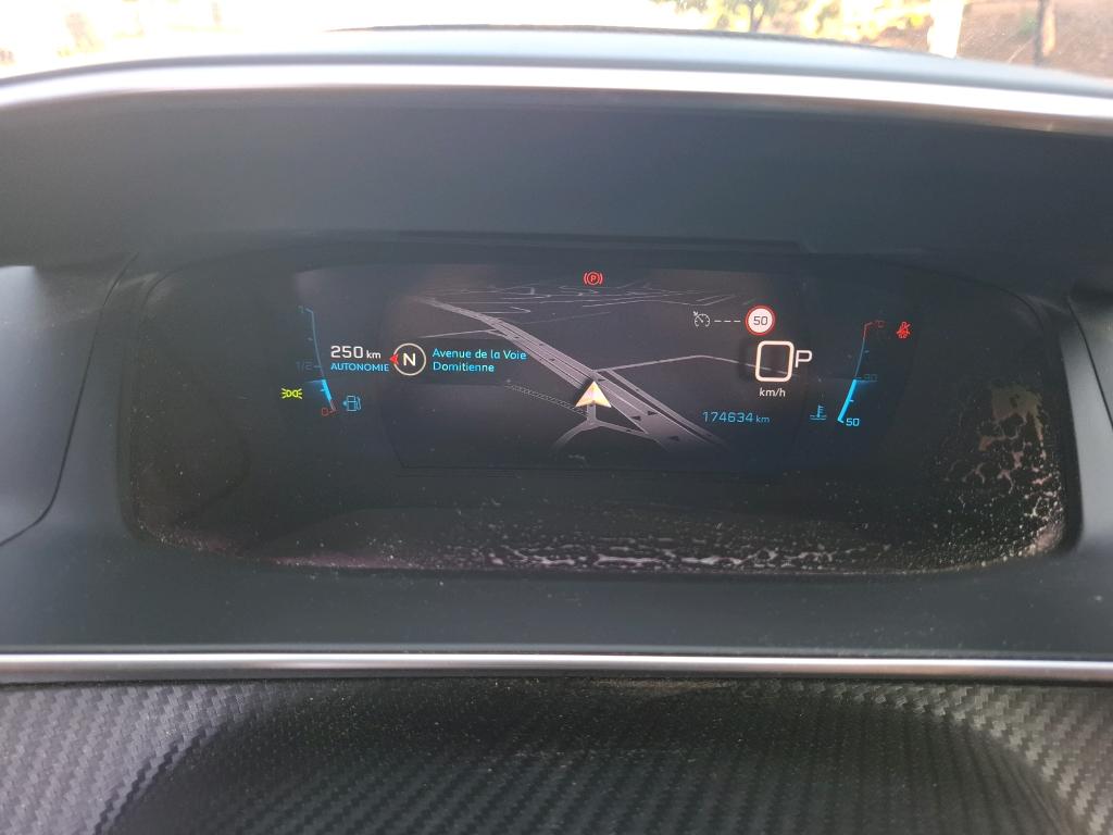 Peugeot 2008 BlueHDi 130 S&S EAT8 GT Line 2020
