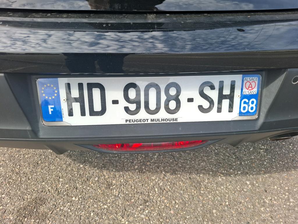 Peugeot 208 Hybrid 110 ch e-DCS6 Style 2025