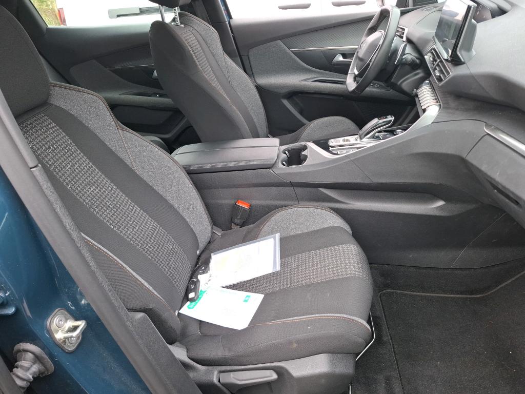 Peugeot 3008 BlueHDi 130ch S&S EAT8 Active Pack 2022