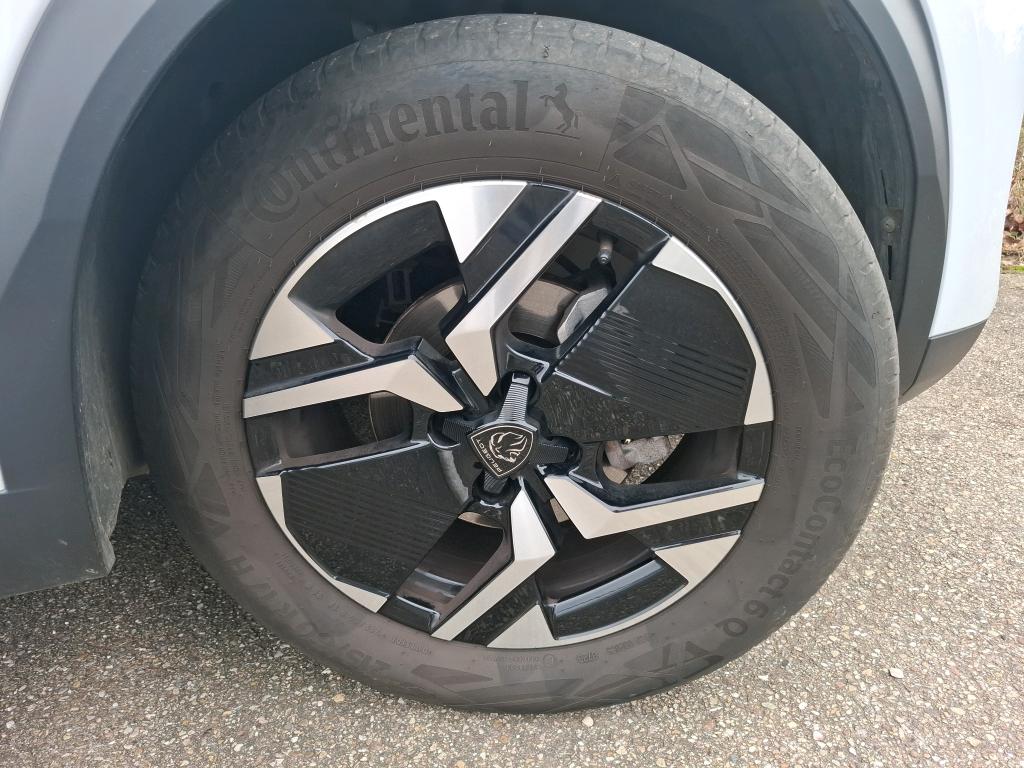 Peugeot 2008 PureTech 130 S&S EAT8 GT 2024