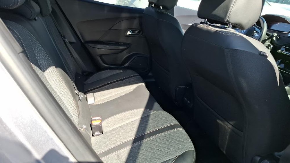 Foto Peugeot 2008 15