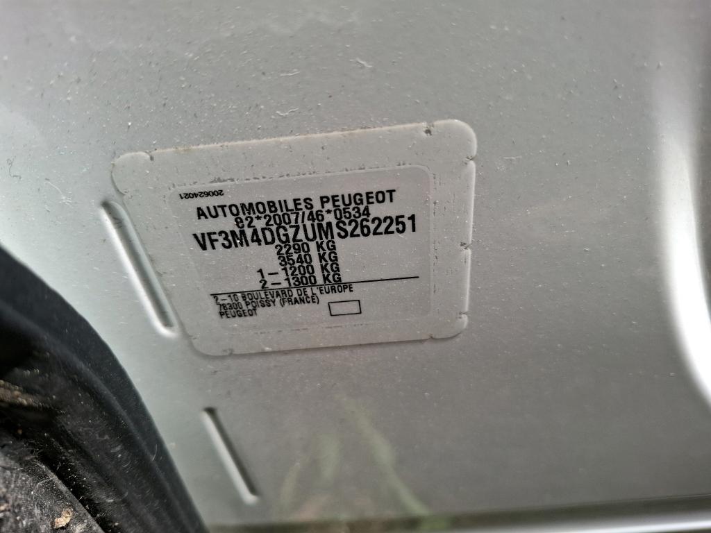 Peugeot 3008 Hybrid 225 e-EAT8 GT Pack 2021