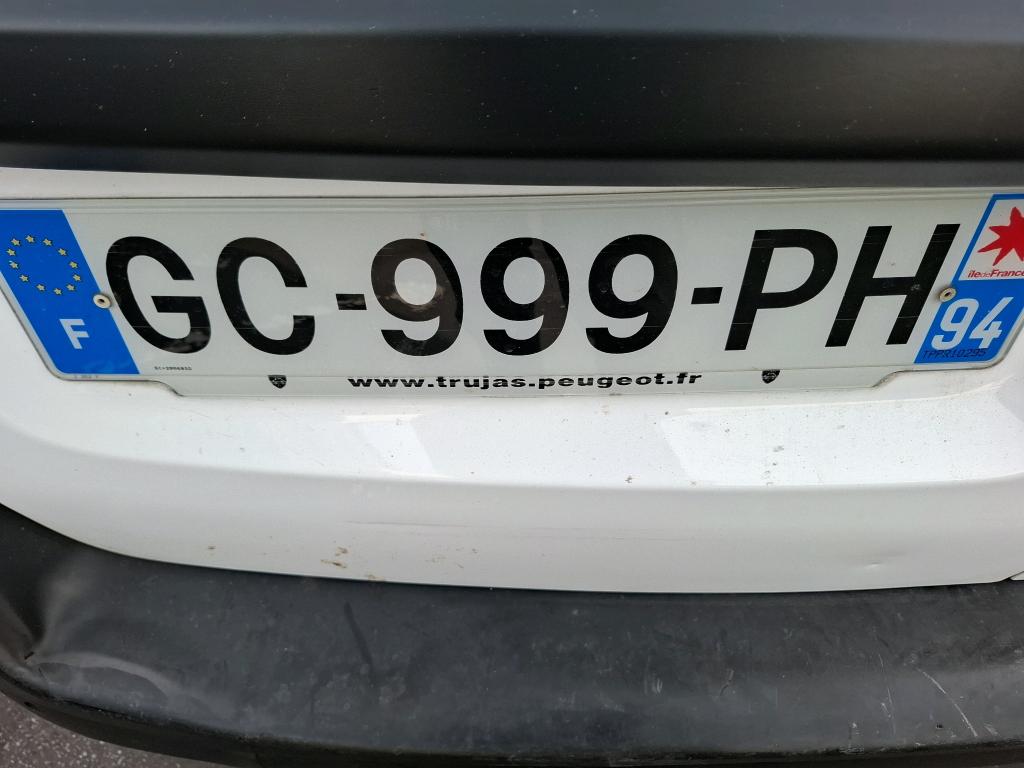 Peugeot EXPERT FGN TOLE STANDARD 2.0  BLUEHDI 120 S&S EAT8 ASPHALT 2021