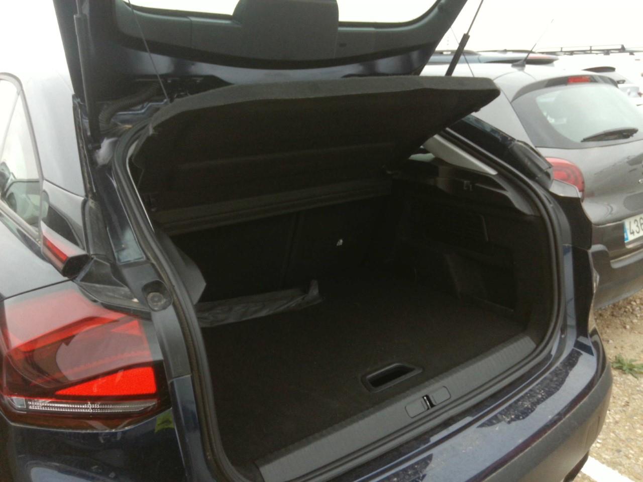 Foto Citroën C4 X 7