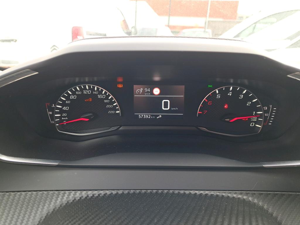 Peugeot 2008 BlueHDi 110 S&S BVM6 Active Business 2021