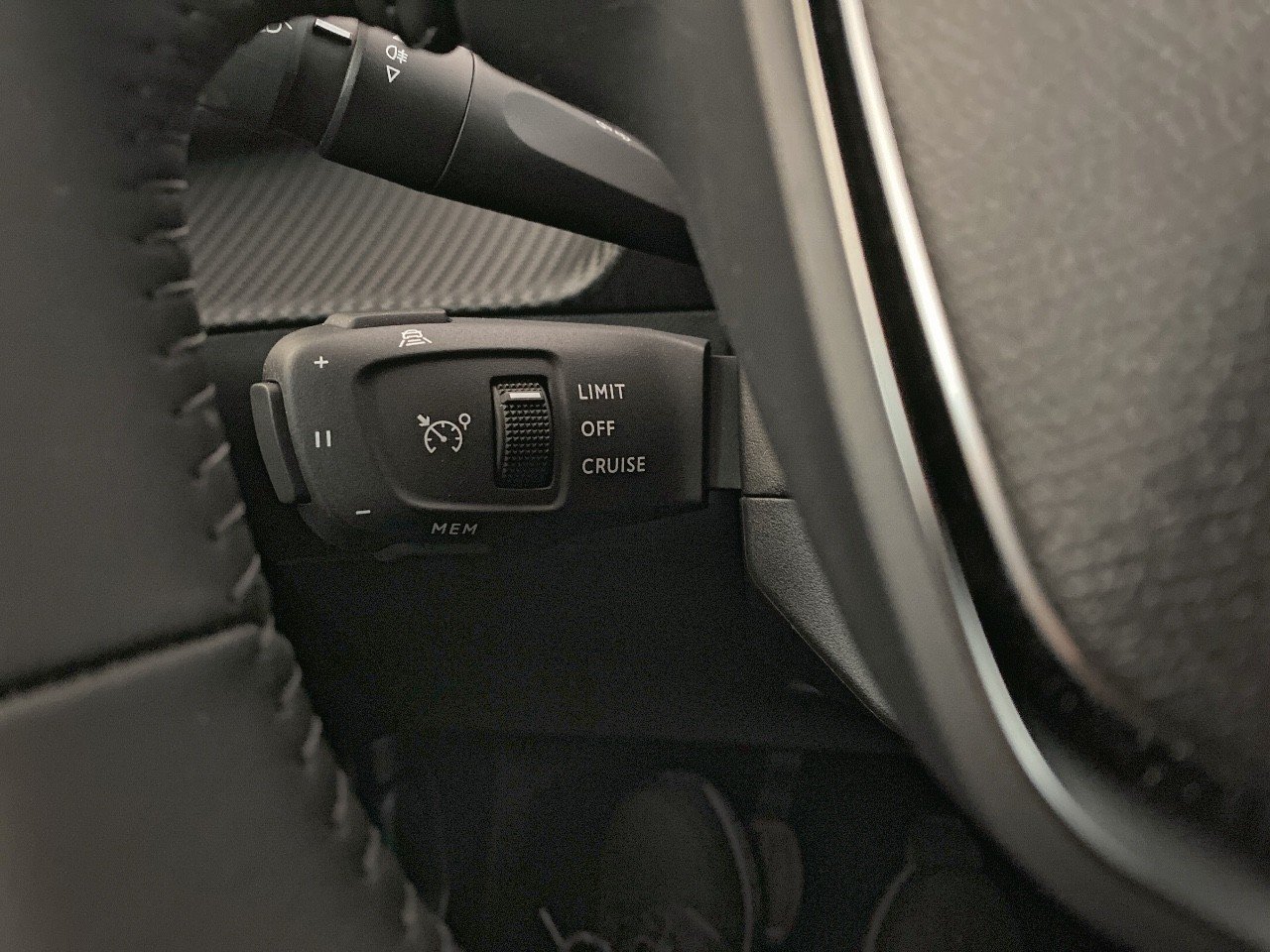 Peugeot 2008 100 S&S BVM6 Allure 2024