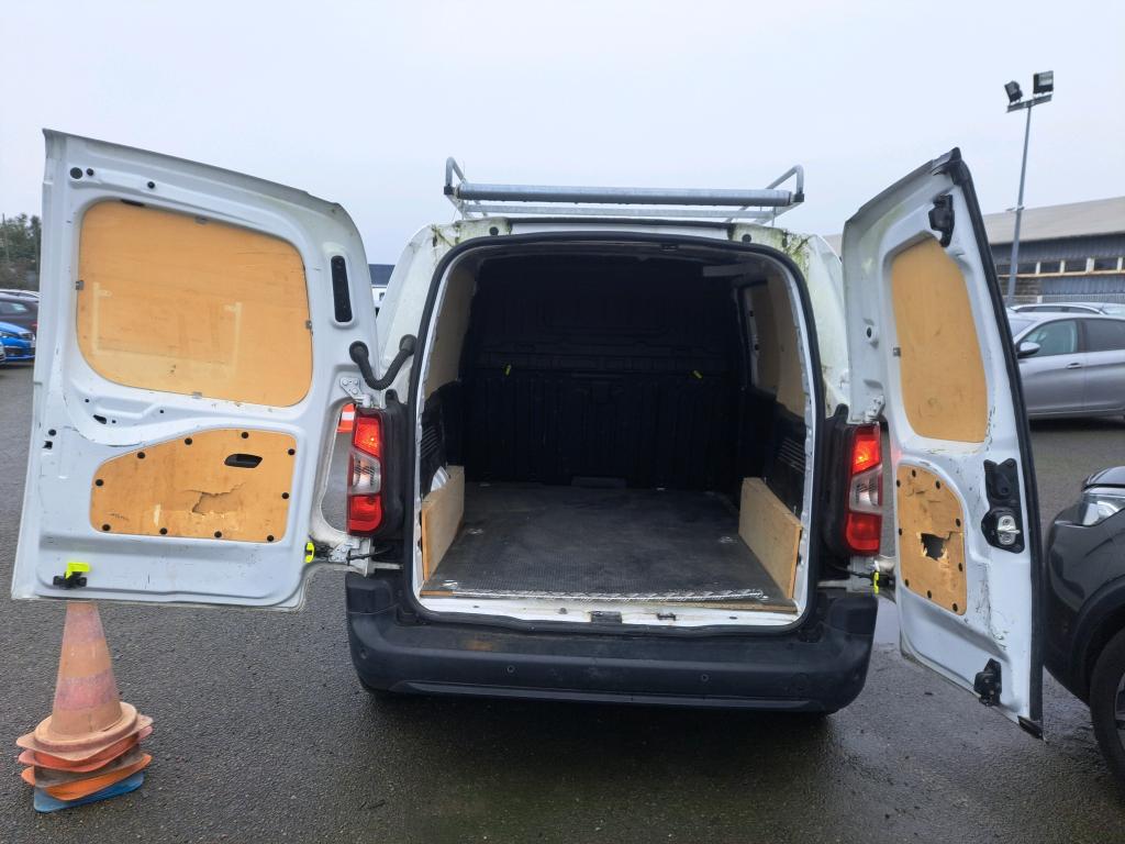Peugeot PARTNER FOURGON STANDARD 650 KG BLUEHDI 100 S&S BVM5 ASPHALT 2019