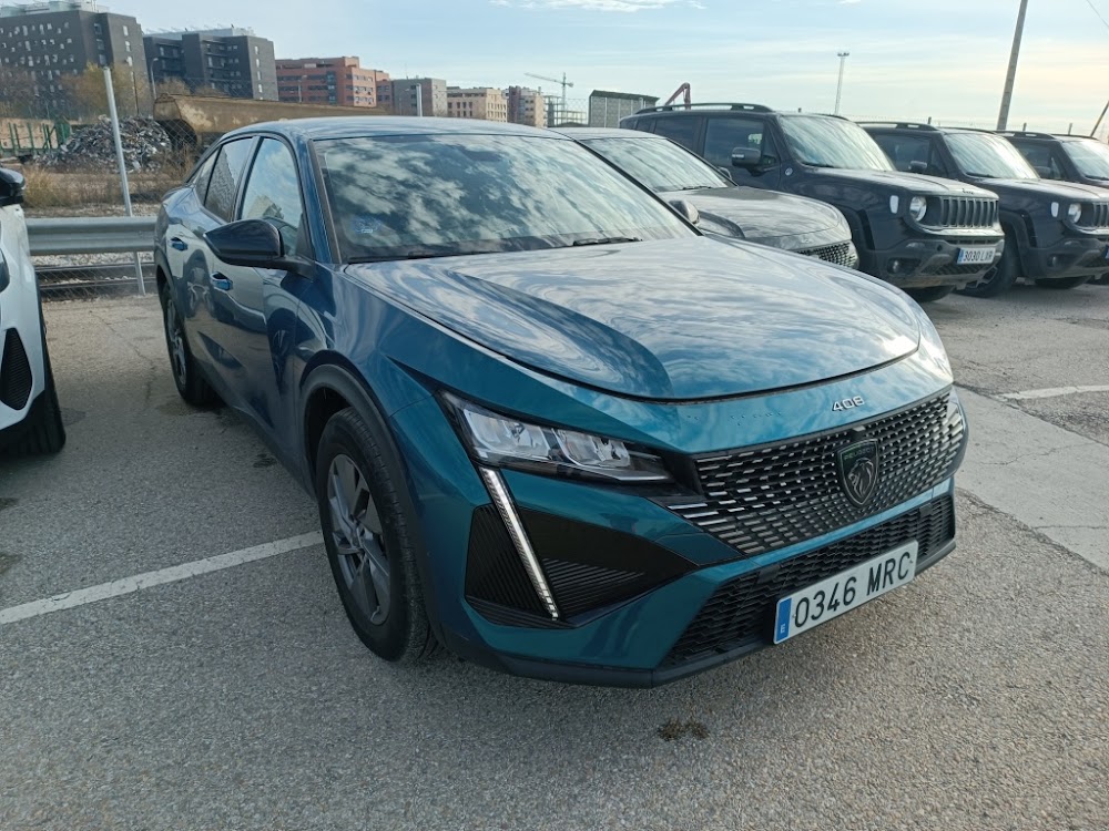 Foto Peugeot 408 16