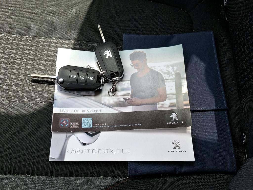 Peugeot 3008 BlueHDi 130ch S&S EAT8 Active Business 2020