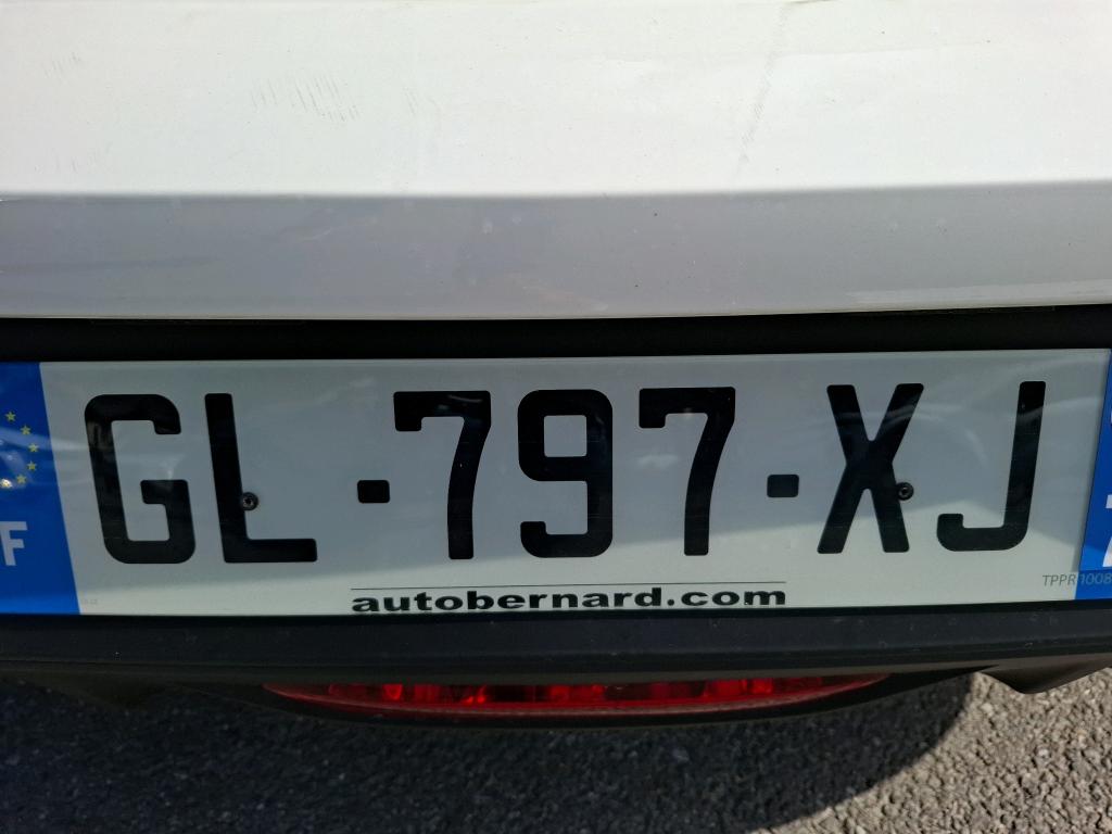 Peugeot 208 BlueHDi 100 S&S BVM6 Active 2023