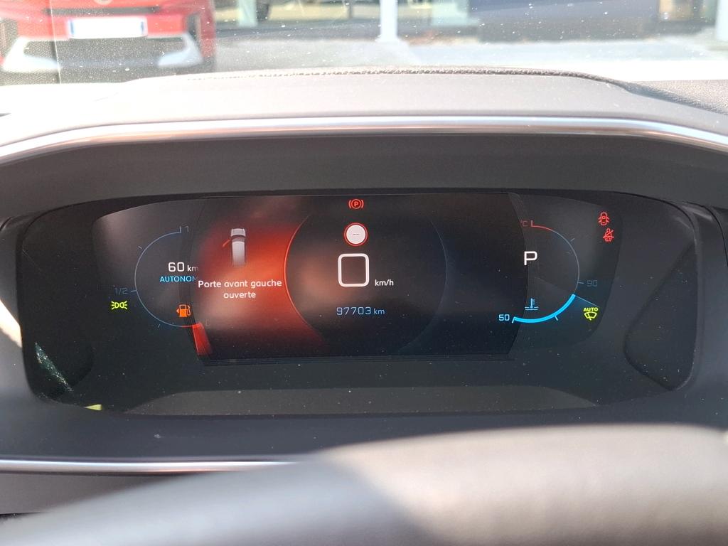Peugeot 2008 BlueHDi 130 S&S EAT8 Allure Pack 2022