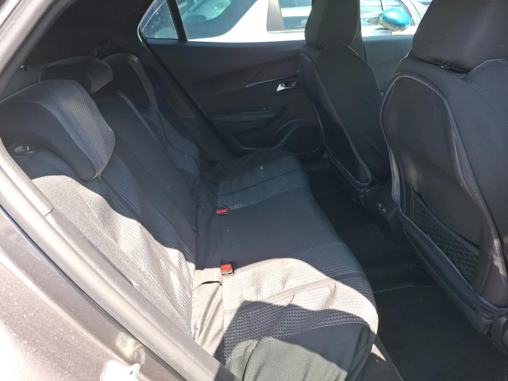 Peugeot 2008 PureTech 130 S&S EAT8 GT 2022