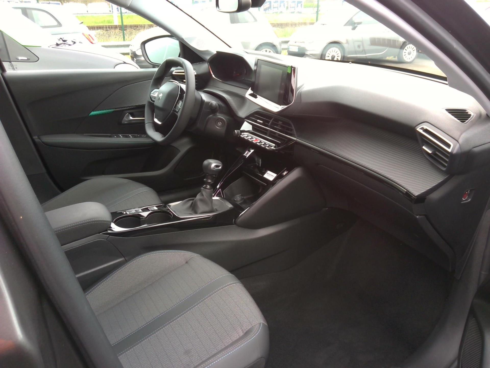 Peugeot 208 PureTech 100 S&S BVM6 Allure 2023