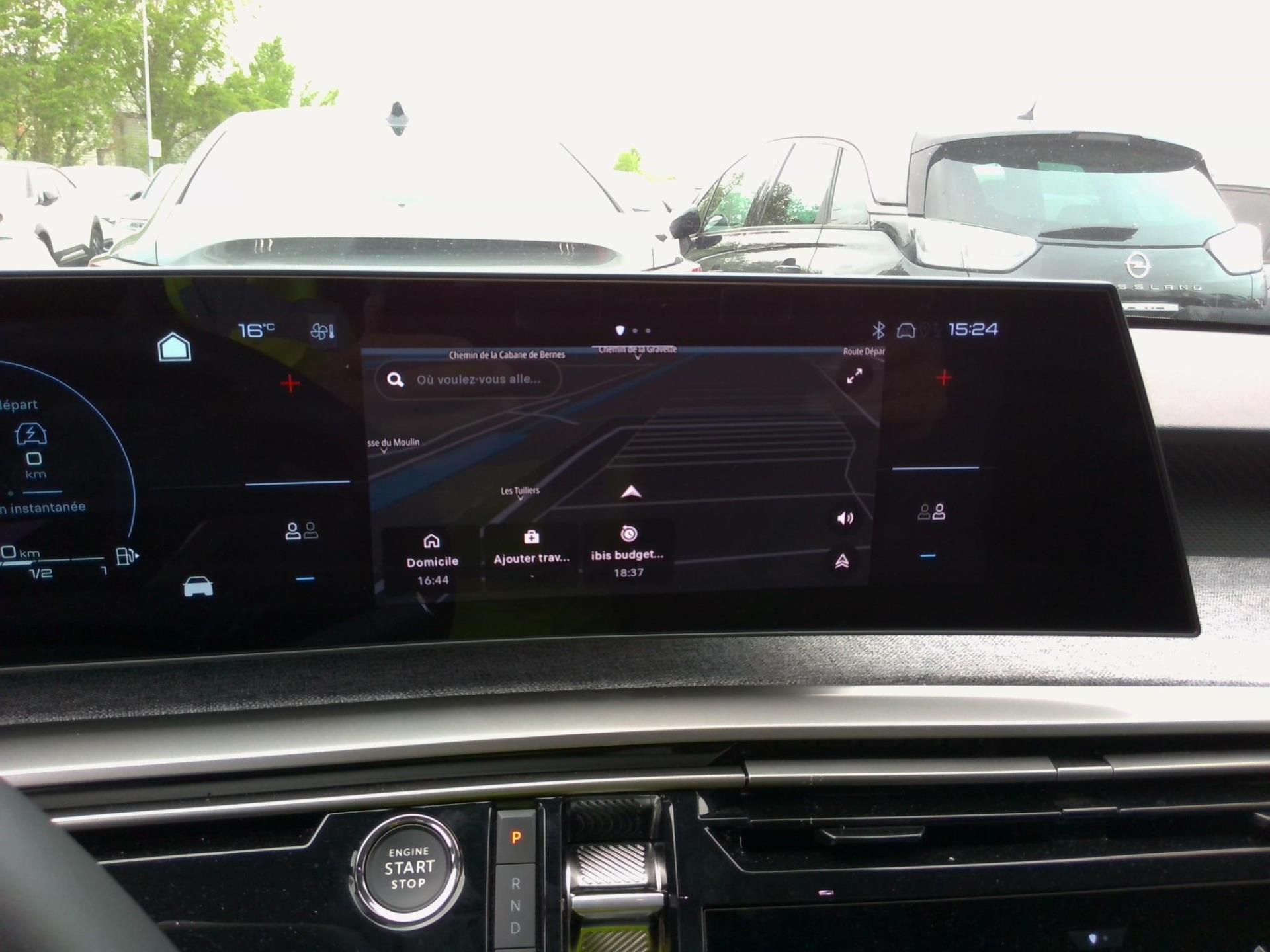 Peugeot 3008 Hybrid 136 e-DCS6 Allure 2024