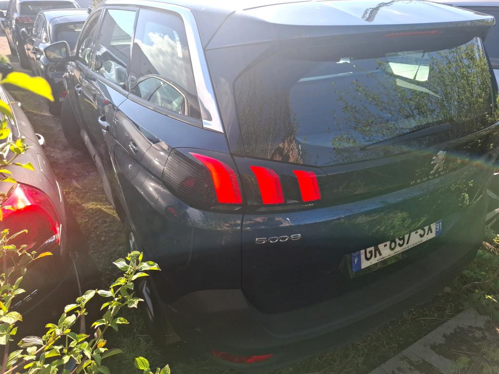 Peugeot 5008 BlueHDi 130ch S&S EAT8 Active Pack 2022