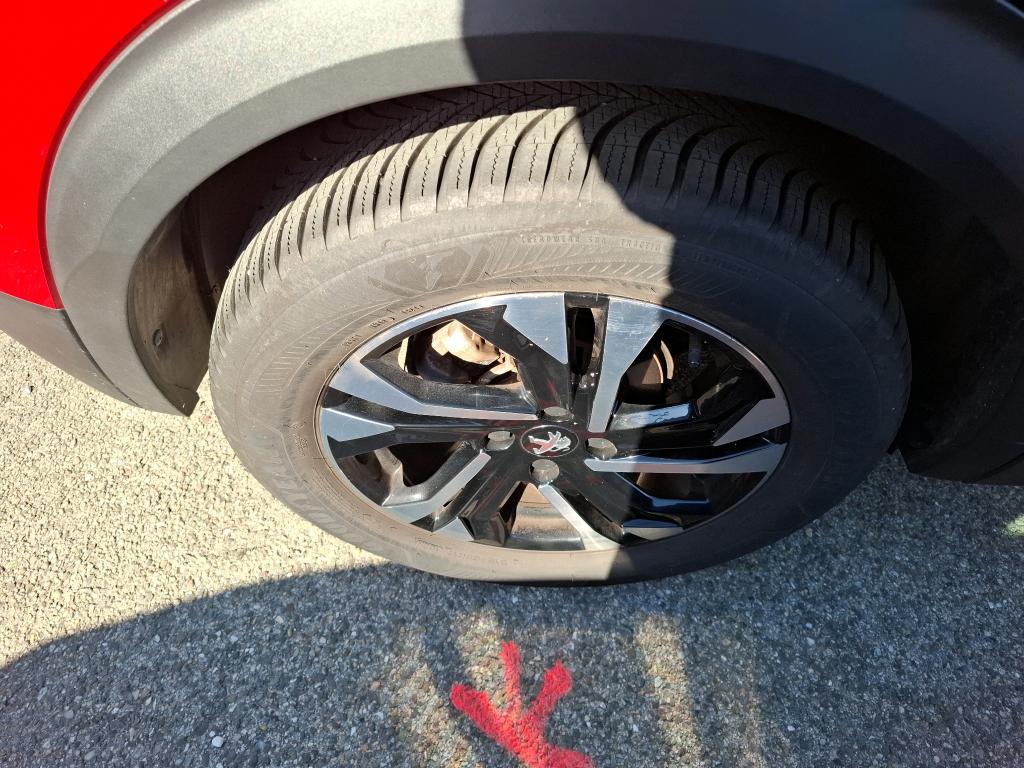 Peugeot 2008 PureTech 130 S&S EAT8 GT 2022