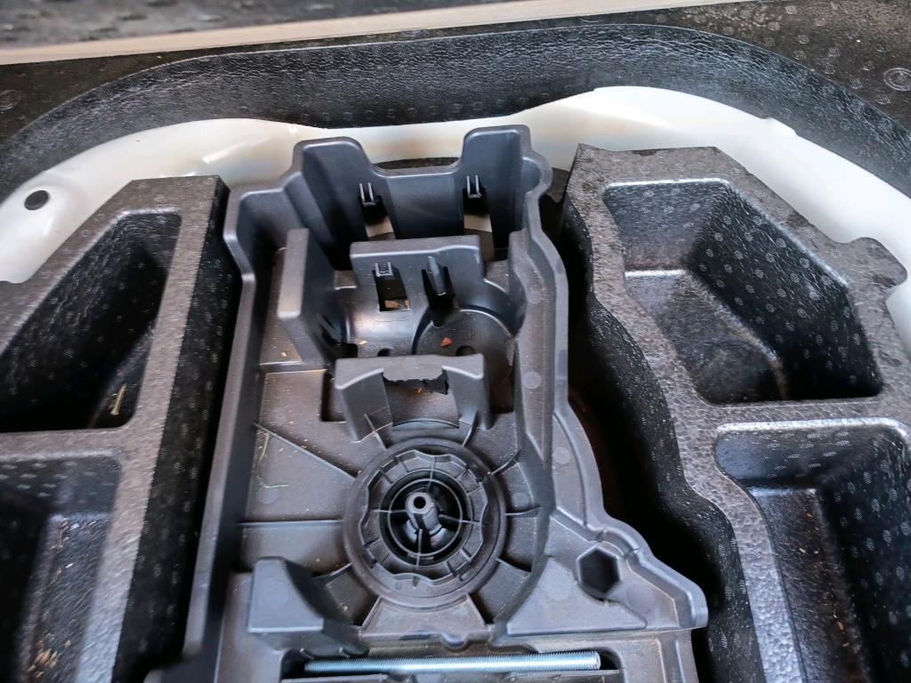 Peugeot 208 BLUEHDI 100 S&S BVM6 PREMIUM 2021