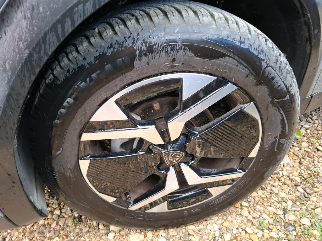 Peugeot 2008 PureTech 100 S&S BVM6 Allure 2024