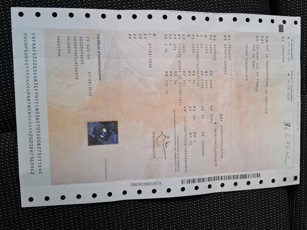 Peugeot PARTNER FOURGON STANDARD 650 KG BLUEHDI 100 S&S BVM5 PREMIUM 2020