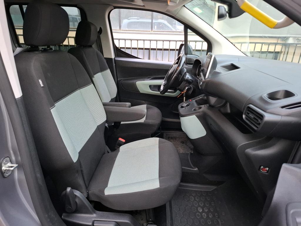 Citroen Berlingo Taille XL 7pl PureTech 130 S&S EAT8 Feel Pack 2022