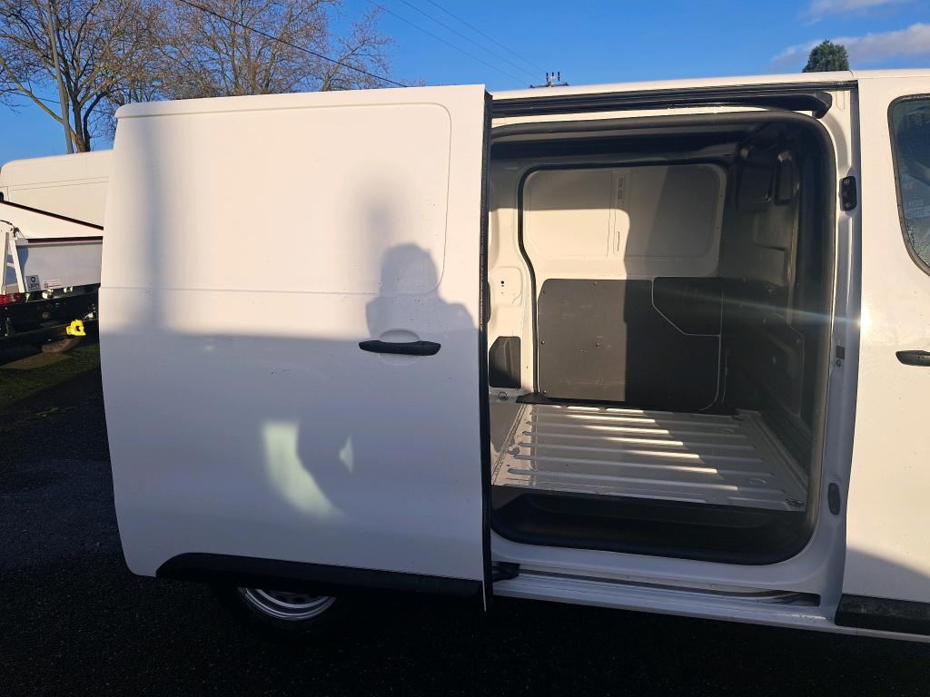 Opel VIVARO FGN L2 1.5 DIESEL 120 CH PACK CLIM 2021
