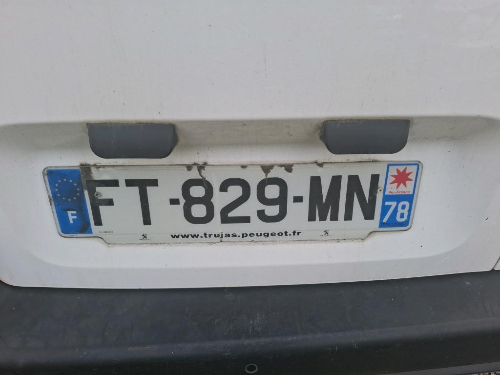 Peugeot PARTNER FOURGON STANDARD 650 KG BLUEHDI 100 S&S BVM5 PREMIUM 2020