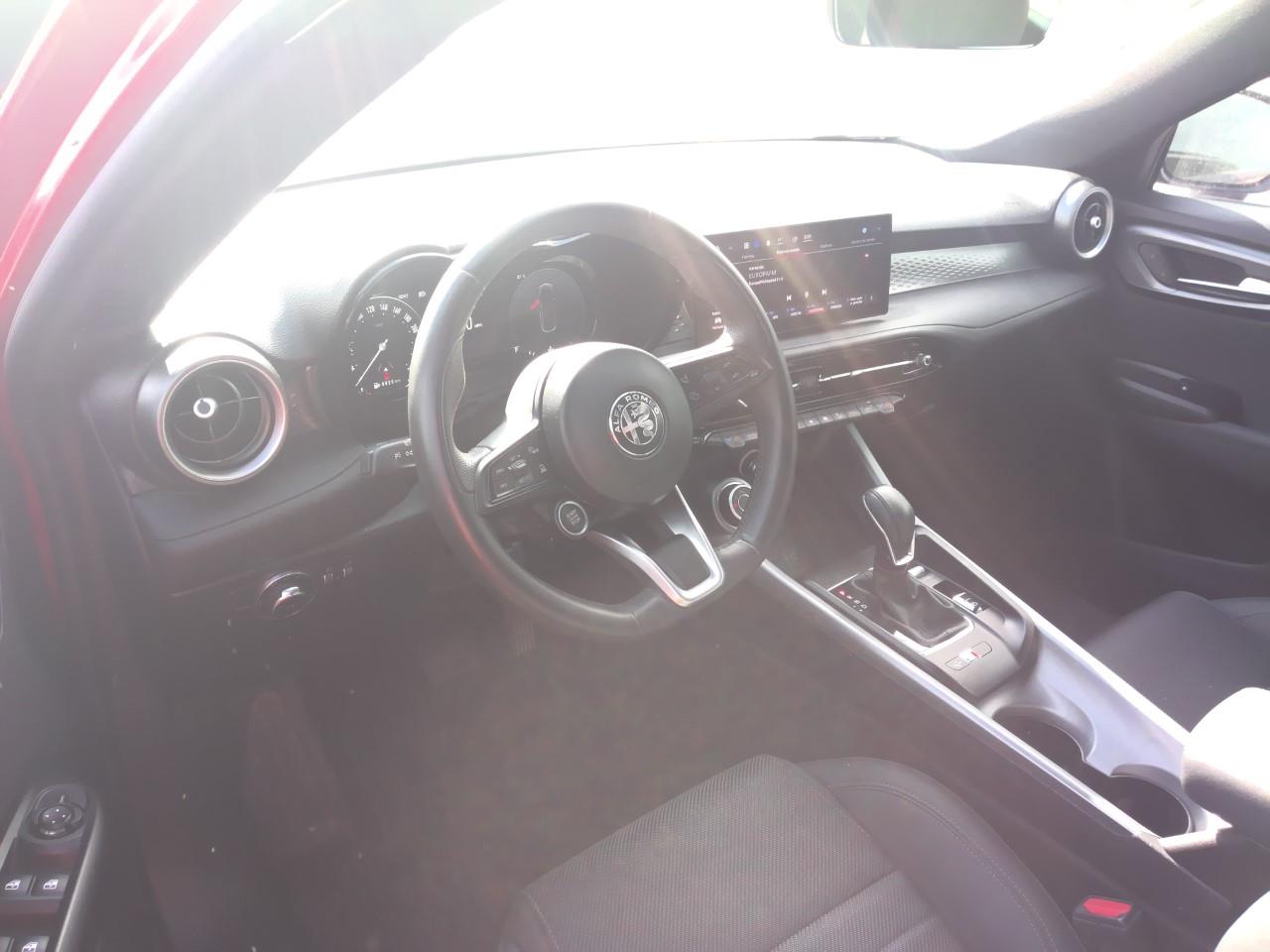 Foto Alfa Romeo Tonale 4