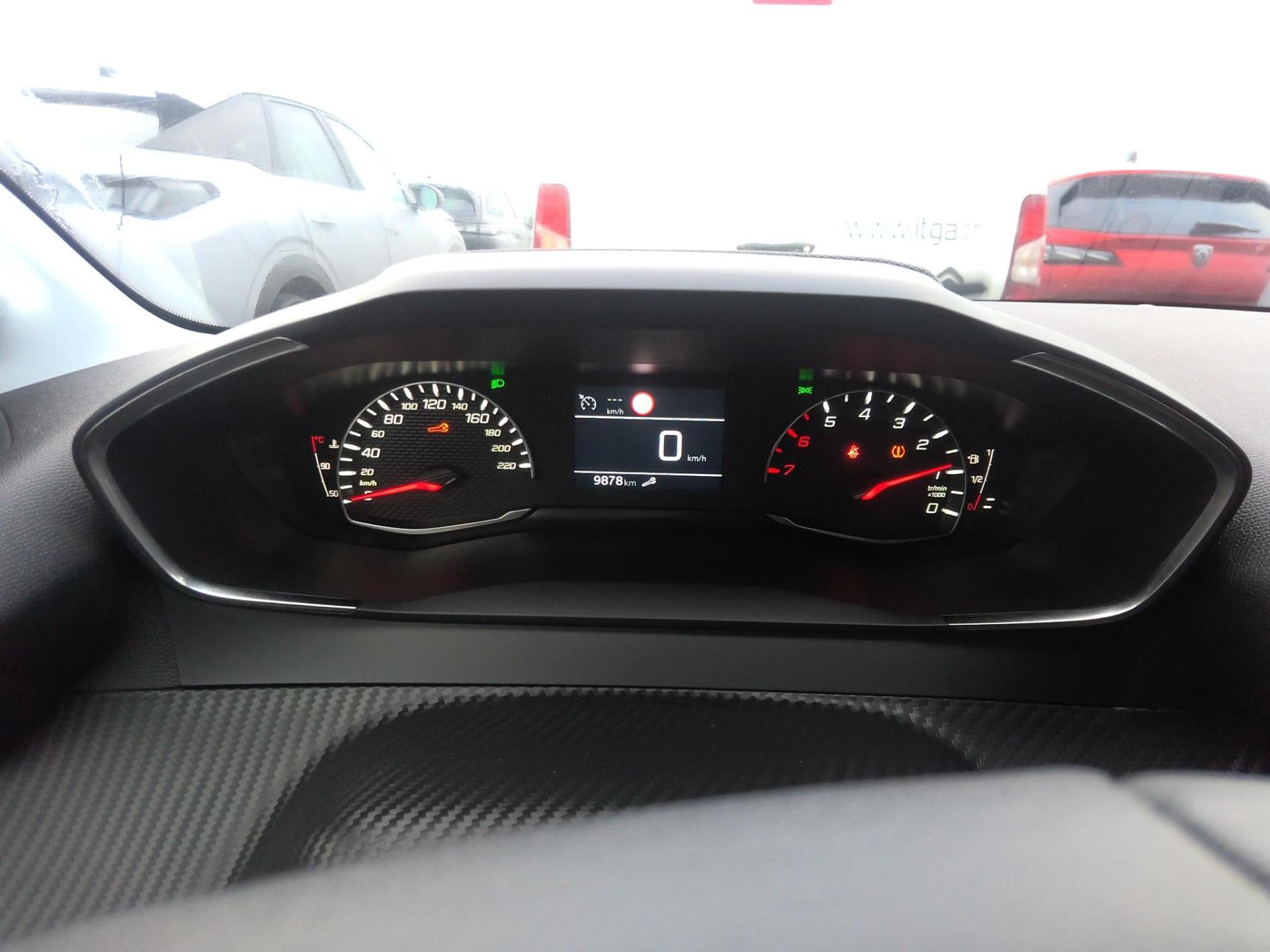 Peugeot 208 PureTech 100 S&S BVM6 Style 2024